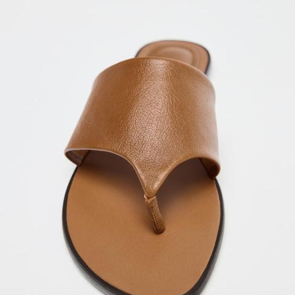 ZARA-FLAT LEATHER SANDALS